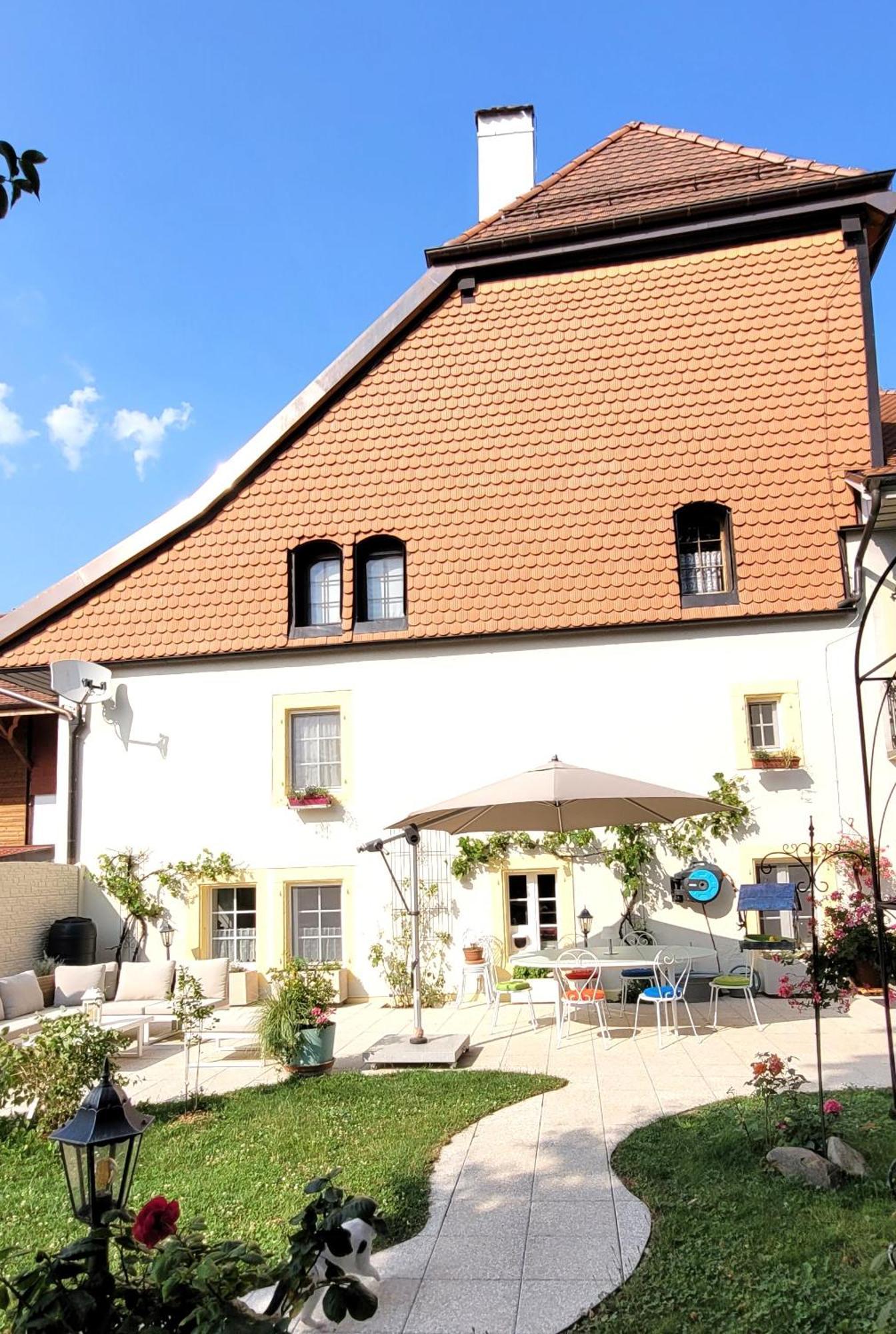 Отель Cap Bonheur Saint-Cierges Экстерьер фото